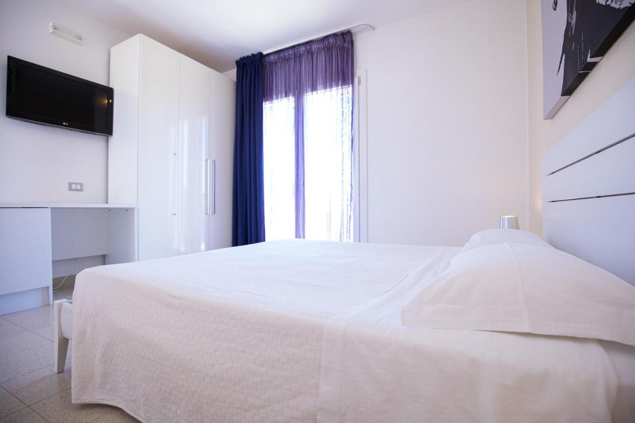 Donnosanto Residence Torre Santa Sabina Eksteriør billede