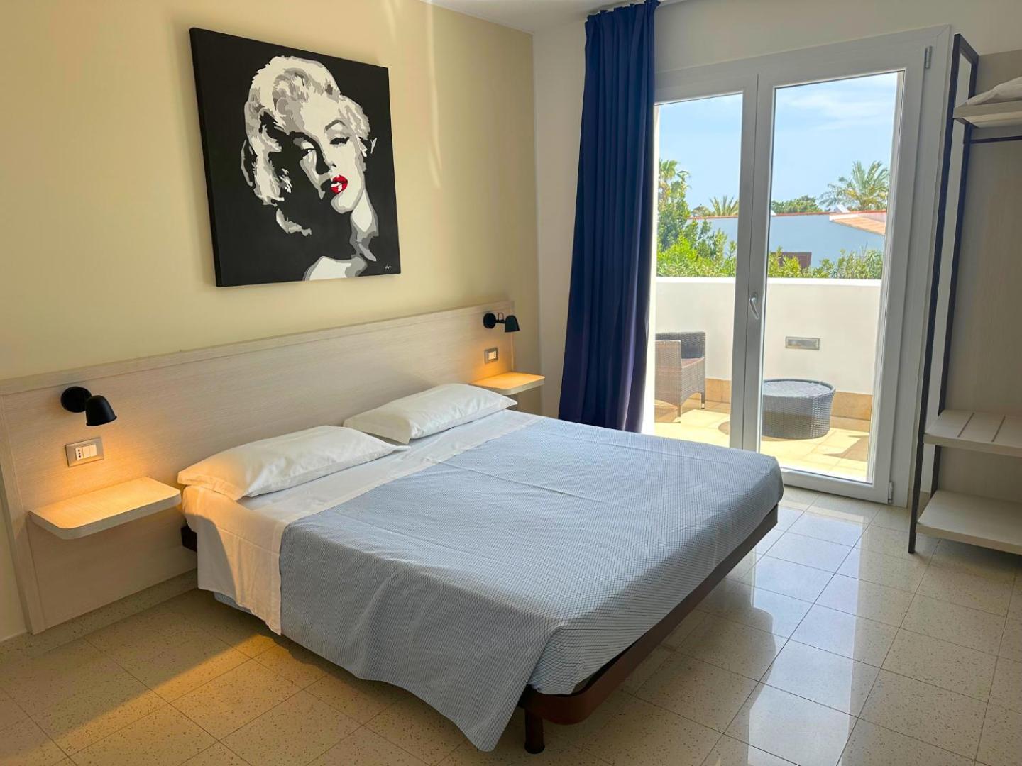 Donnosanto Residence Torre Santa Sabina Eksteriør billede