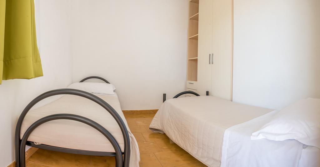 Donnosanto Residence Torre Santa Sabina Eksteriør billede